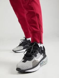 Nike Pantalons De Jogging Effilé Pantalon De Sport Femme Rouge Sang -ADIDAS PERFORMANCE Soldes 10846f2f0c89876f8d5e931cbfcf18dd