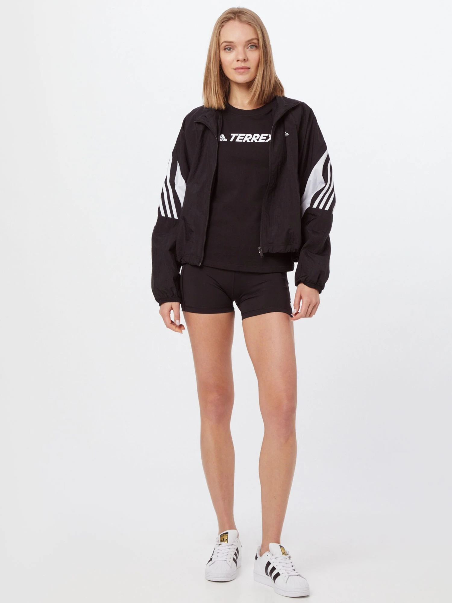 Adidas TERREX Hauts Pratiques Fonctionnels Skinny T-shirt Fonctionnel Femme Noir 4 Adidas TERREX Hauts Pratiques Fonctionnels Skinny T-shirt Fonctionnel Femme Noir – Image 4