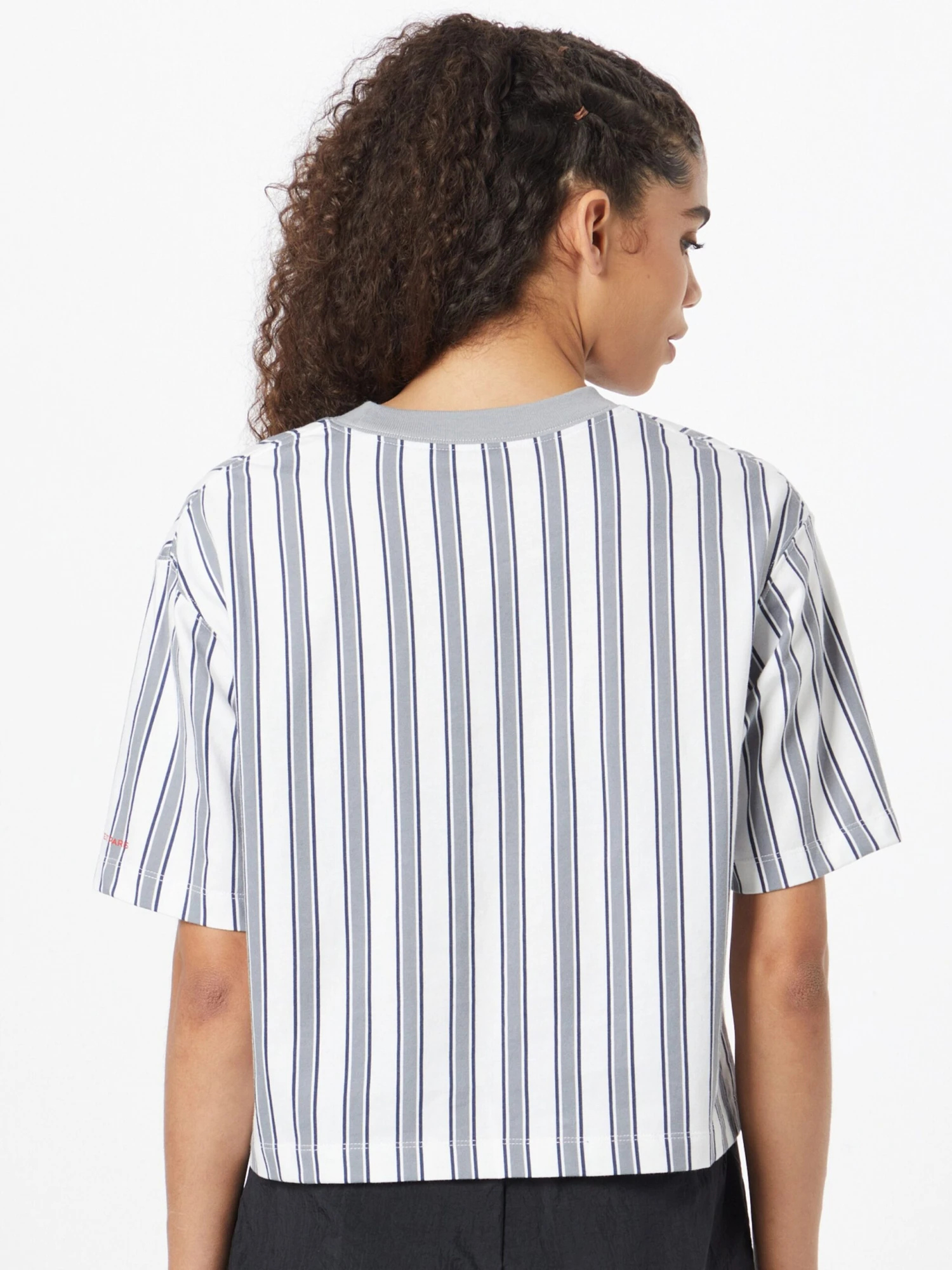 Jordan Hauts Pratiques Fonctionnels T-shirt Fonctionnel Paris St.-Germain Femme Gris Clair 3 Jordan Hauts Pratiques Fonctionnels T-shirt Fonctionnel Paris St.-Germain Femme Gris Clair – Image 3