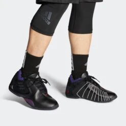 Adidas Sportswear Chaussures Dentraînement Chaussure De Sport Femme Noir -ADIDAS PERFORMANCE Soldes 23b8b94c4164ce656e10cd459bf10c6b