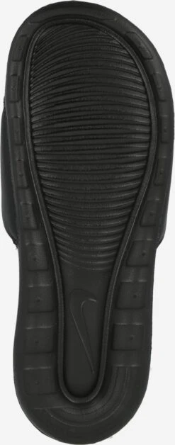 Nike Sportswear Chaussures De Piscine Mule VICTORI ONE SLIDE Femme Noir -ADIDAS PERFORMANCE Soldes 27f0c4b9f89105cbf07bdf6bbe1f94bb