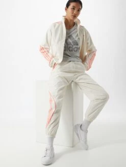 Adidas Sportswear Hauts Pratiques Fonctionnels T-shirt Fonctionnel Femme Gris / Gris Clair -ADIDAS PERFORMANCE Soldes 2acff8dd1f8820f433a10b7813d7cec3