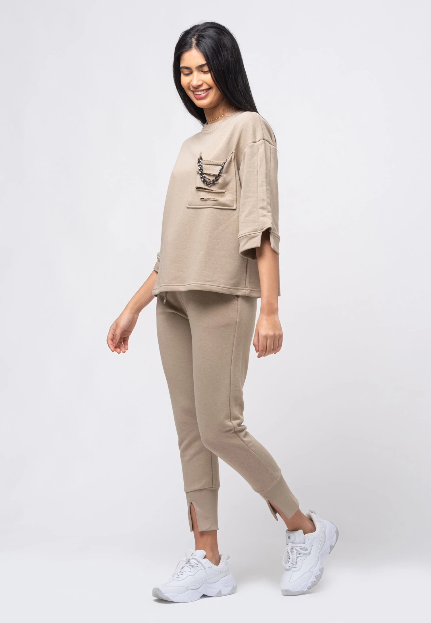 Ensembles Survêtements Femme Pierre 3 Ensembles Survêtements Femme Pierre – Image 3