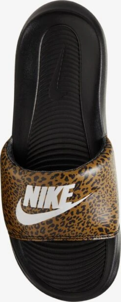 Nike Sportswear Chaussures De Piscine Mule VICTORI ONE SLIDE PRINT Femme Marron -ADIDAS PERFORMANCE Soldes 484a36b365a9c95f6f6effd45ea760fd