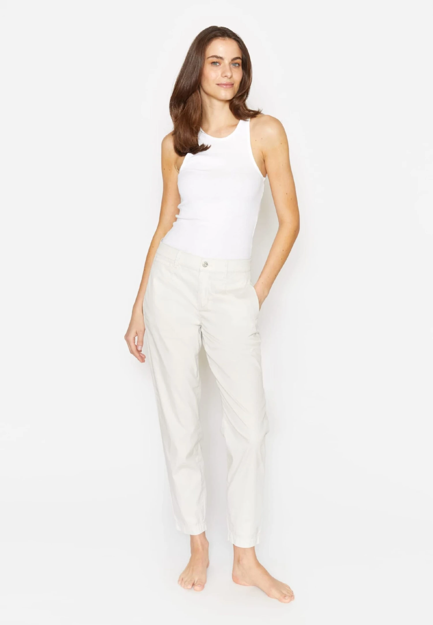 Angels Pantalons Dentraînement Loosefit Pantalon De Sport Louisa Femme Gris Clair 4 Angels Pantalons Dentraînement Loosefit Pantalon De Sport Louisa Femme Gris Clair – Image 4