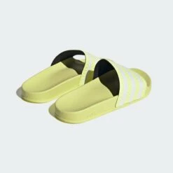 Adidas Originals Chaussures De Piscine Mule ADILETTE Femme Jaune 14 Adidas Originals Chaussures De Piscine Mule ADILETTE Femme Jaune -ADIDAS PERFORMANCE Soldes 6f1a3a544a523936ffea3b96f8048538