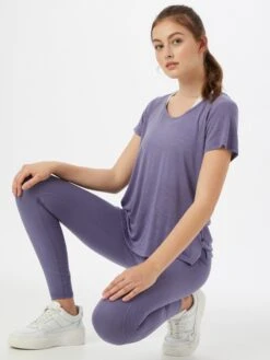 Marika Hauts Pratiques Fonctionnels T-shirt Fonctionnel SALLY Femme Violet 11 Marika Hauts Pratiques Fonctionnels T-shirt Fonctionnel SALLY Femme Violet -ADIDAS PERFORMANCE Soldes 738a1d687fc141179a619f8f9c9d4ad5
