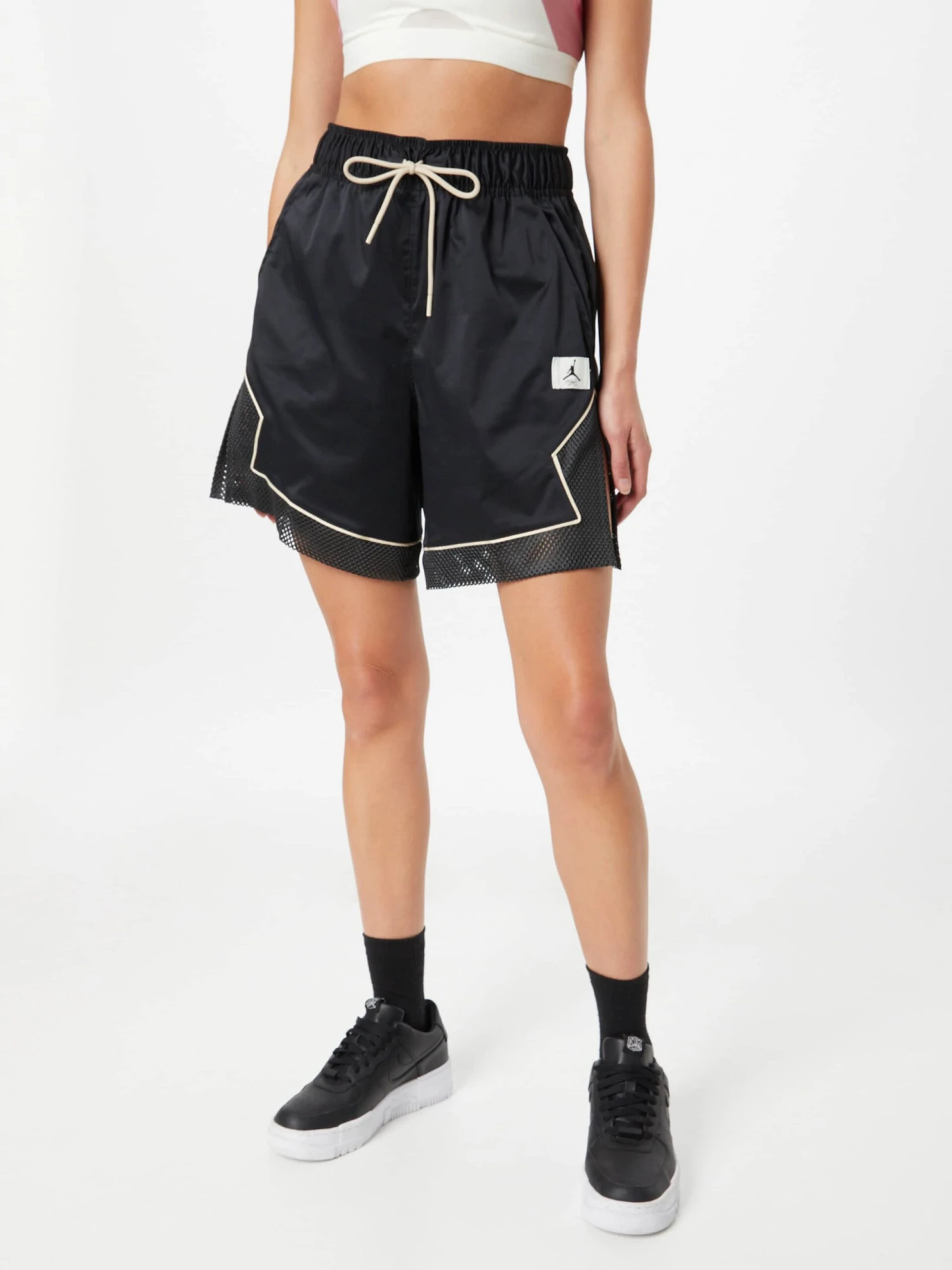 Jordan Shorts Regular Pantalon De Sport DIAMOND Femme Noir 3 Jordan Shorts Regular Pantalon De Sport DIAMOND Femme Noir – Image 3