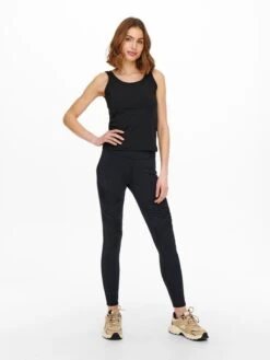 Only Play Maillots De Sport Haut De Sport Feven Femme Noir 10 Only Play Maillots De Sport Haut De Sport Feven Femme Noir -ADIDAS PERFORMANCE Soldes 8fad1b431373086681592a290100d47f