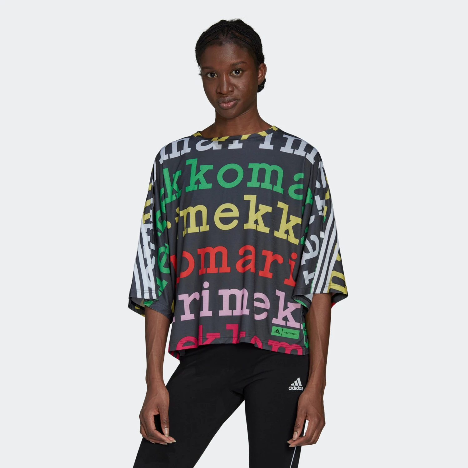 Adidas Sportswear T-Shirts T-shirt Fonctionnel Marimekko Femme Noir 2 Adidas Sportswear T-Shirts T-shirt Fonctionnel Marimekko Femme Noir – Image 2