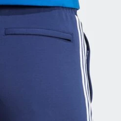 Adidas Sportswear Pantalons Dentraînement Effilé Pantalon De Sport Femme Bleu Foncé -ADIDAS PERFORMANCE Soldes 9a3b1814e755f5ab1d6ac7d26055e734