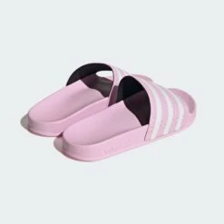 Adidas Originals Chaussures De Piscine Mule ADILETTE Femme Rose -ADIDAS PERFORMANCE Soldes 9b7d979ef144b1978c952f43ee816138