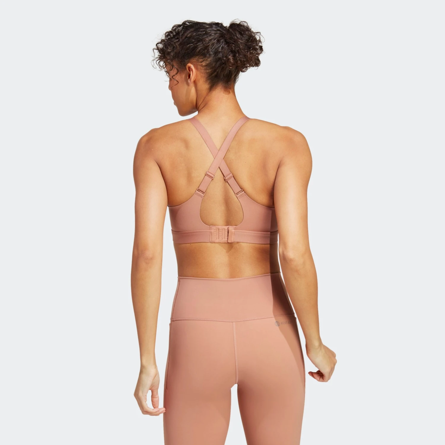 ADIDAS PERFORMANCE Brassières High Support Soutien-gorge De Sport Tailored Impact Lux Femme Noisette 4 ADIDAS PERFORMANCE Brassières High Support Soutien-gorge De Sport Tailored Impact Lux Femme Noisette – Image 4