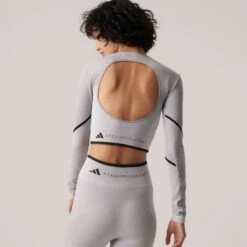 Adidas By Stella Mccartney Hauts à Manches Longues T-shirt Fonctionnel Femme Gris / Gris Clair -ADIDAS PERFORMANCE Soldes a24f5ade01a9262ce7721fc5ffb8af39