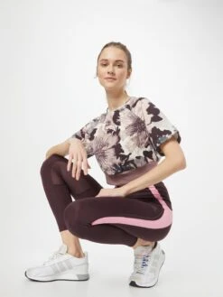 Adidas Sportswear T-Shirts T-shirt Fonctionnel Femme Lavande 8 Adidas Sportswear T-Shirts T-shirt Fonctionnel Femme Lavande -ADIDAS PERFORMANCE Soldes c2feeb7d17a00dc3b341a54e03bc694d