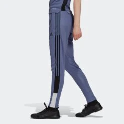 Adidas Sportswear Pantalons Dentraînement Regular Pantalon De Sport Femme Lilas -ADIDAS PERFORMANCE Soldes c9159505e8b27ed224c8cdef5ab3b703