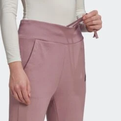Adidas Sportswear Pantalons Dentraînement Effilé Pantalon De Sport Tiro Femme Mauve -ADIDAS PERFORMANCE Soldes d9fc74dc7c6a045ca9fc71b3d9e27748
