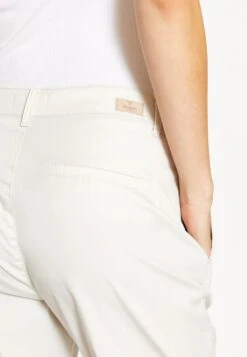 Angels Pantalons Dentraînement Loosefit Pantalon De Sport Louisa Femme Gris Clair 11 Angels Pantalons Dentraînement Loosefit Pantalon De Sport Louisa Femme Gris Clair -ADIDAS PERFORMANCE Soldes ee4b9c37745bf6603c543af6db64953f