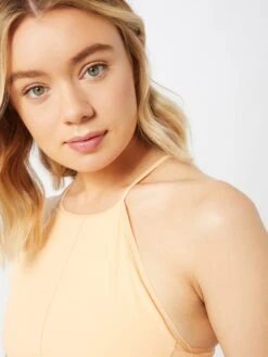 Nike Maillots De Sport Haut De Sport Femme Nude -ADIDAS PERFORMANCE Soldes feb5bcb9d4055189769205aff9082b1e